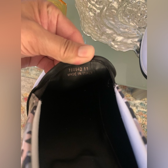 FENDI - Picture 7 of 12